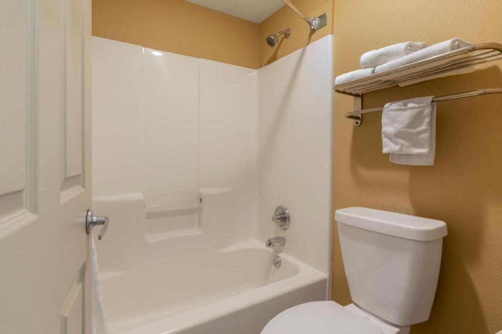 Best Western Taylor Inn Exterior photo